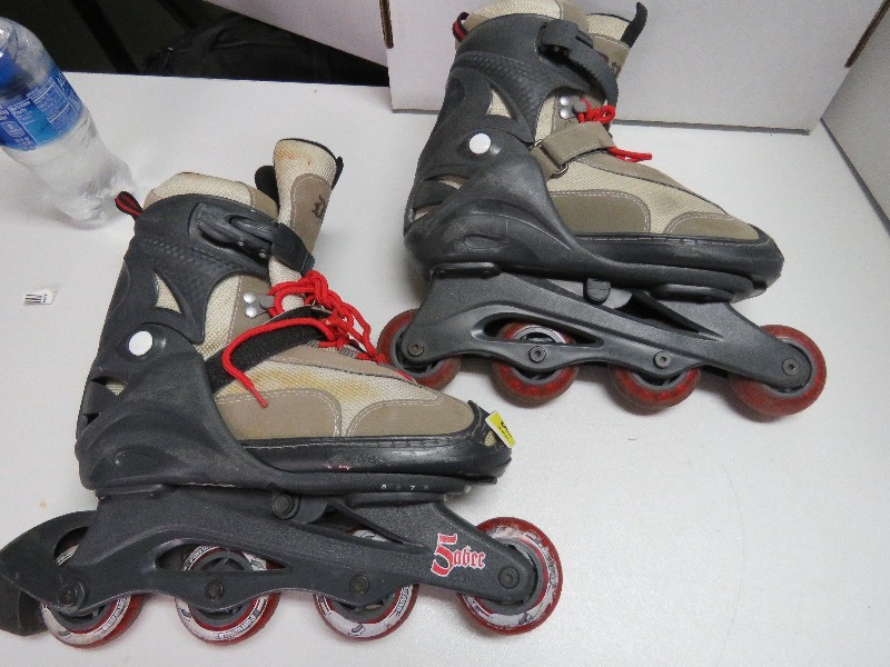 lot 82 image: Roller Blades