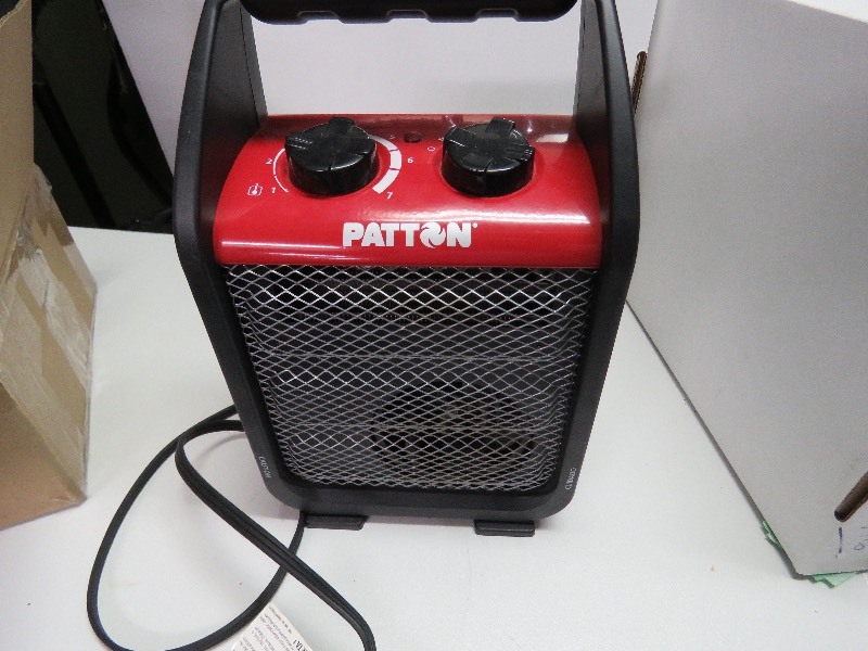 lot 93 image: Patton Electric Heater