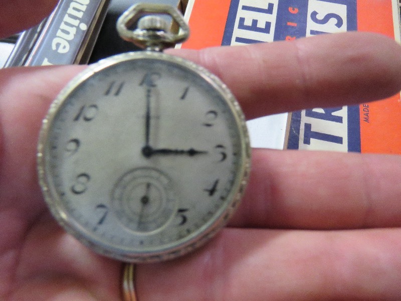 lot 125 image: Antique Elgin Pocket Watch
