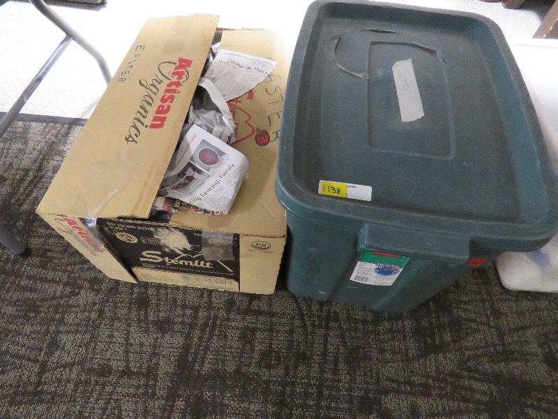 lot 138 image: Easter Lot