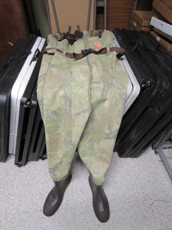 lot 153 image: Hip Waders