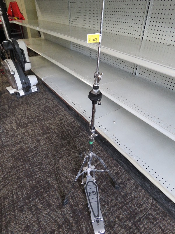 lot 162 image: Pearl Cymbal Stand wPedal