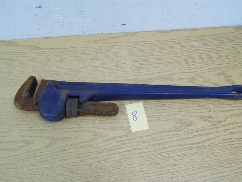 Pipe Wrench 24