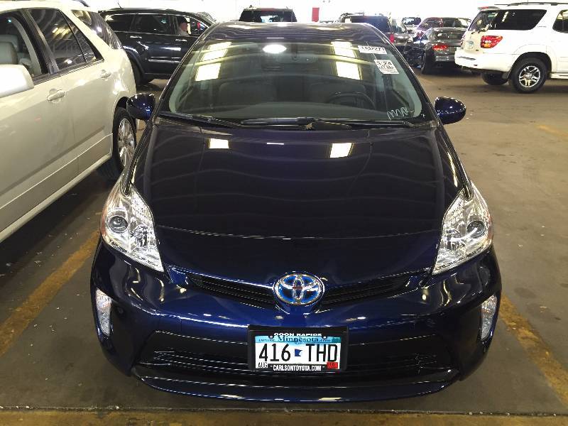 2015 Toyota Prius 4 Hybrid....ONLY 1,582 MILES