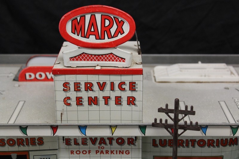 MARX Tin Toys Automotive Service Center