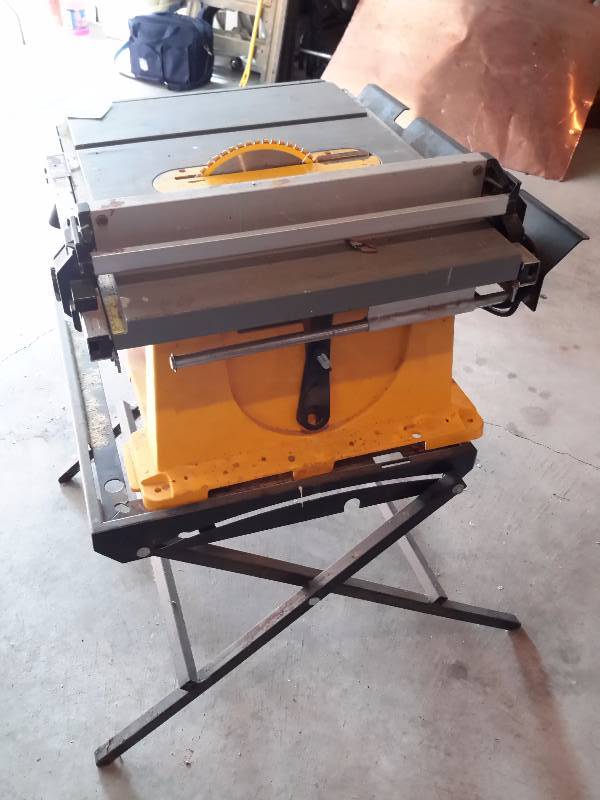 Dewalt Dw744 Table Saw And Stand Tested And Works Hudson Wisconsin Tools And Nice Items