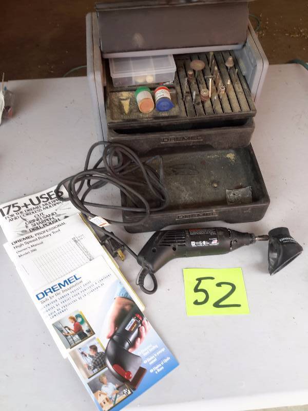 lot 52 image: Dremel Tool and case.