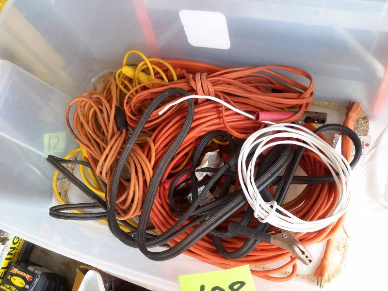 lot 108 image: Tub of Electrical Cords.. Jumper Cables