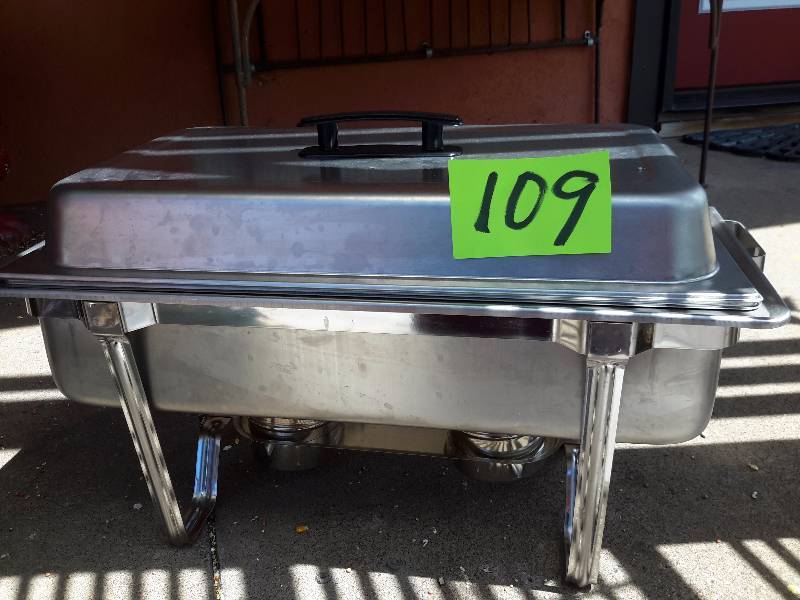 lot 109 image: Rectangular  Chaffing Dishes with Sterno  burners and cans of Sterno. Insert pan included