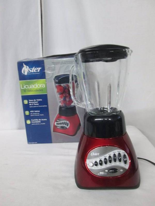 lot 44 image: Oster 16-Speed Blender