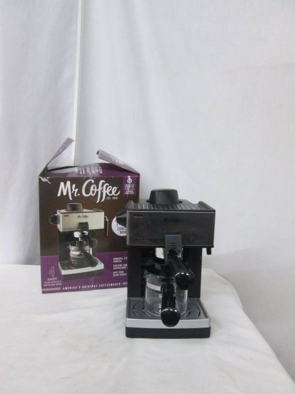 lot 52 image: Mr. Coffee Espresso Maker