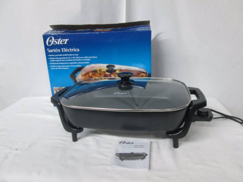 lot 31 image: Oster 12 x 16 Electric Skillet and Buffet Server