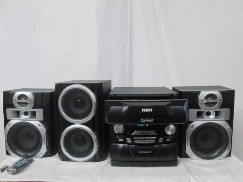 lot 11 image: RCA 800-Watt 5-CD Bluetooth Sound System w Subwoofer