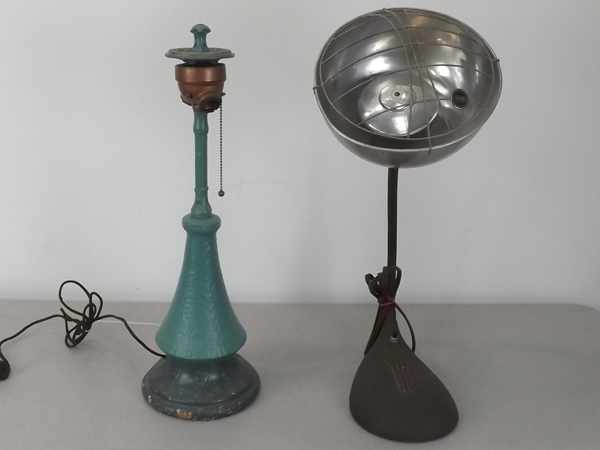 lot 7 image: Pair of Antique Lamps