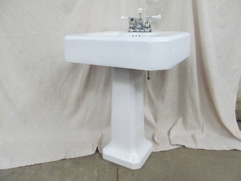 Pedestal Sink