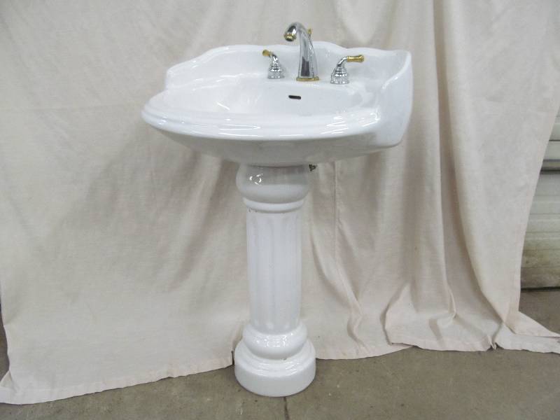 Pedestal Sink