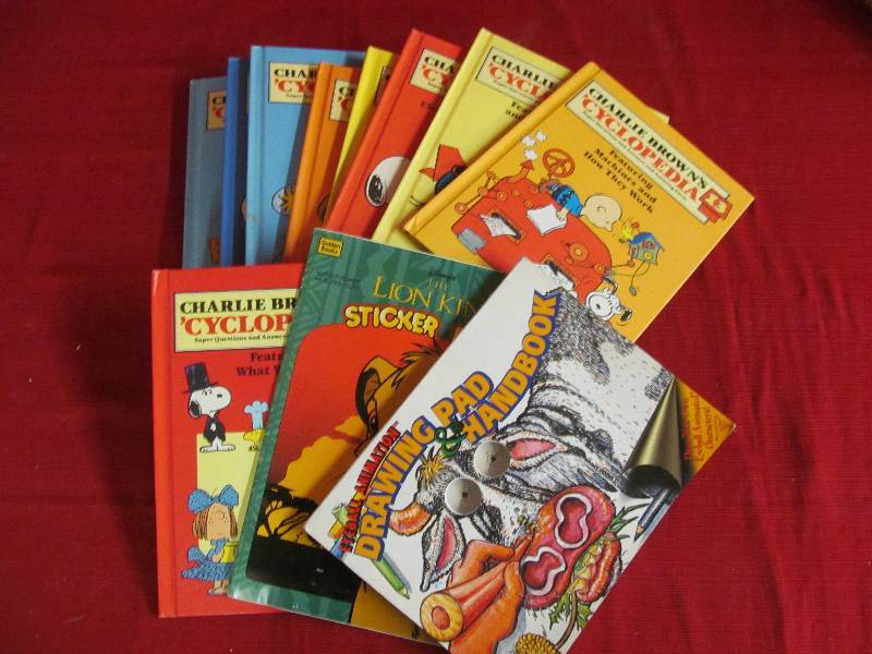 Charlie Brown Encyclopedias