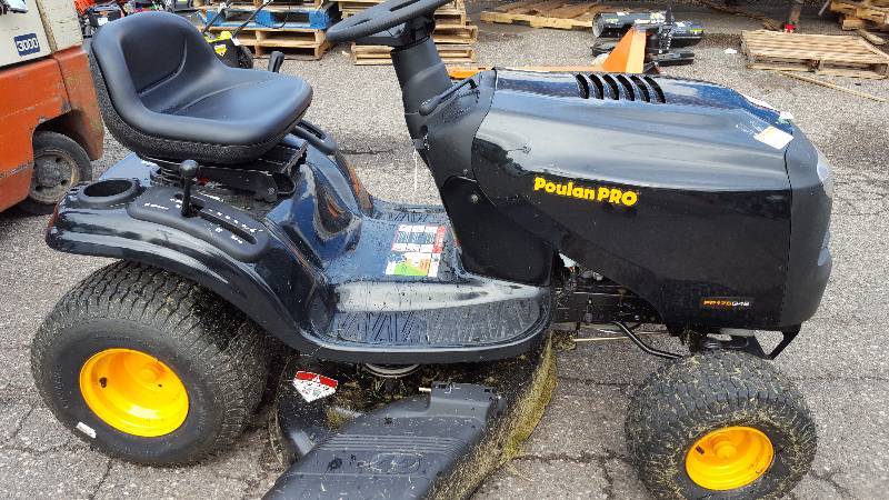 Poulan Pro 42 In 19 Hp Briggs And Stratton Automatic Gas Front Engine