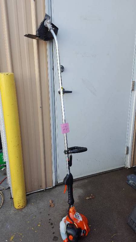 Echo 2 Cycle 21.2cc Straight Shaft Gas Trimmer PE-225 tested works well