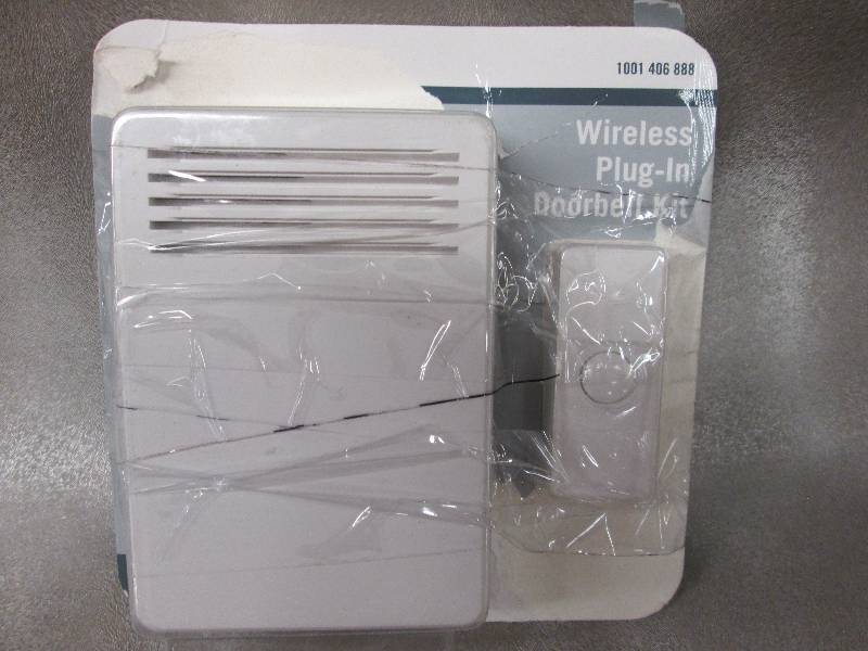 75 dB Wireless Plug-In Door Bell Ki...
