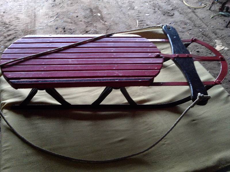 VINTAGE SLED