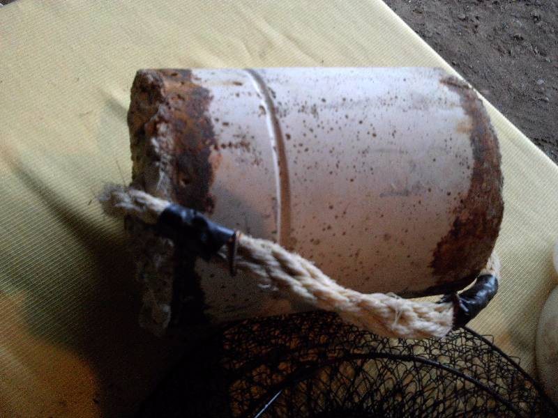 METAL FISH NET ,MINNOW BUCKET,HOMEMADE ANCHOR