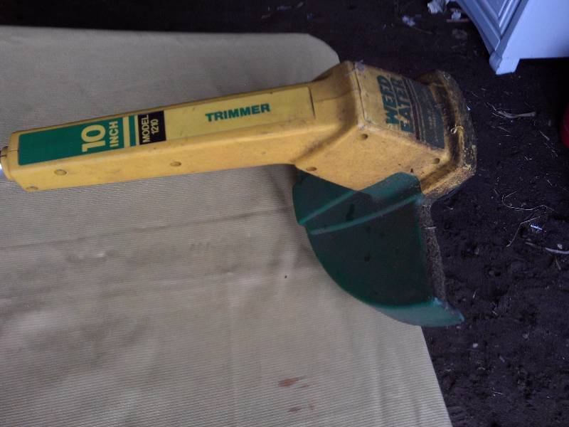 10 INCH ELECTRIC WEED EATER