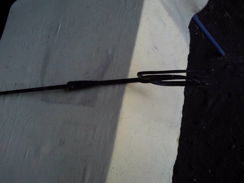 FISHING SPEAR