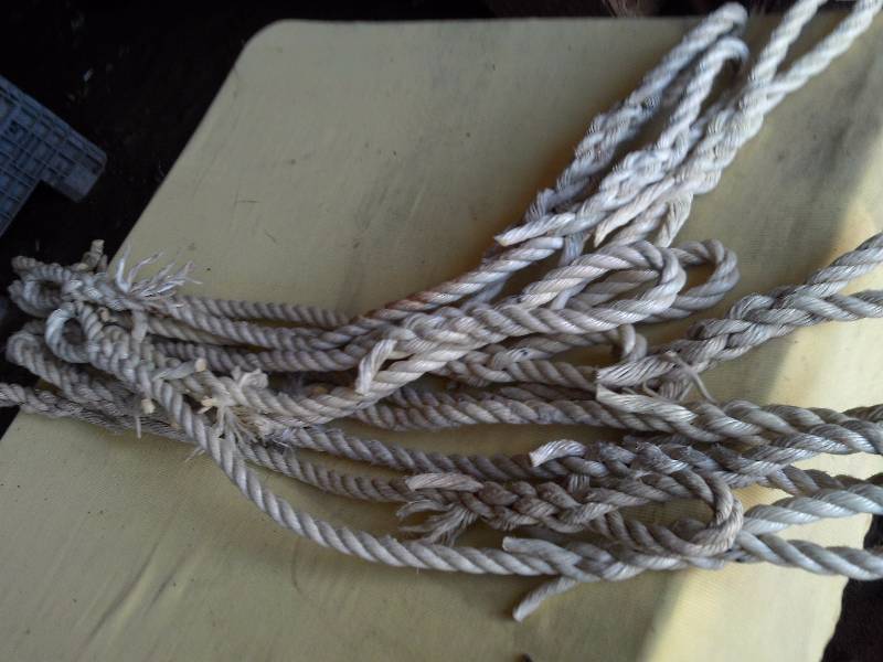 11 HEAVY DUTY ROPE PIECES