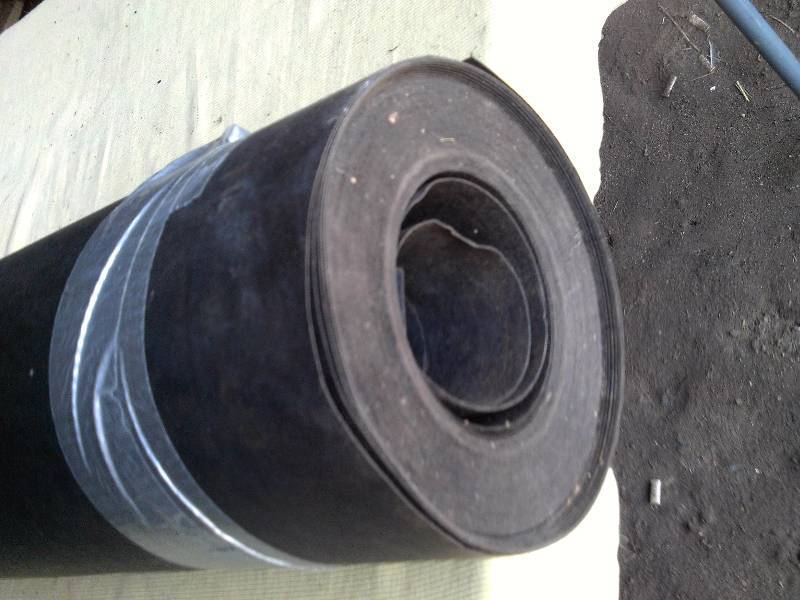 FULL ROLL OF TAR PAPER