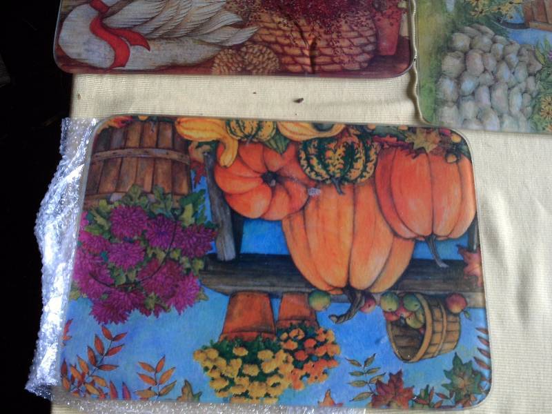 3 GLASS HOT PLATES