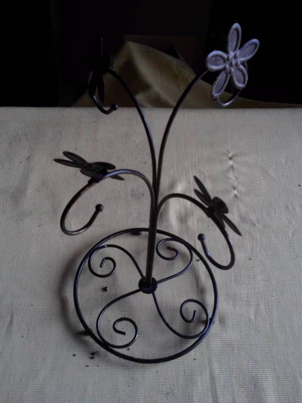 VINTAGE IRON HANGER