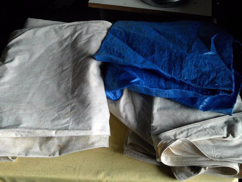 1 TARP 2 CLOTH DROP