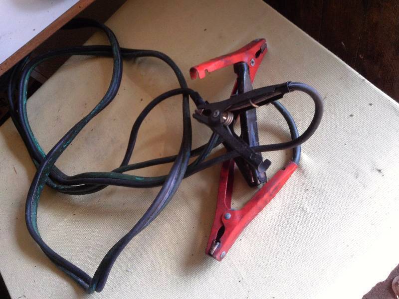 JUMPER CABLES