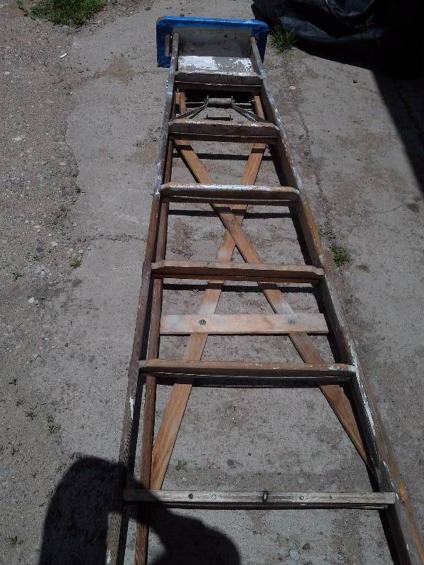 all WOOD STEP LADDER