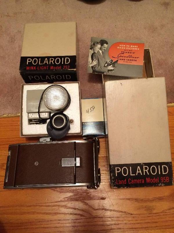 Polaroid Land Camera