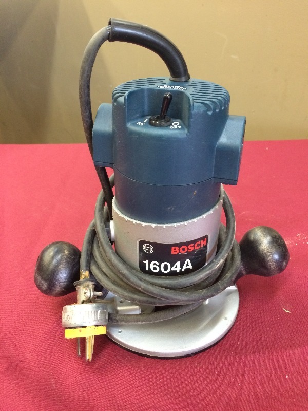 BOSCH Router 1604A works fine Woodworkers Equipment and