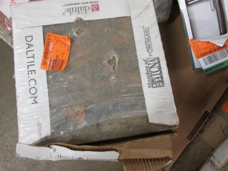 lot 55 image: Daltile 12x12 Folkstone Atlantic Be...