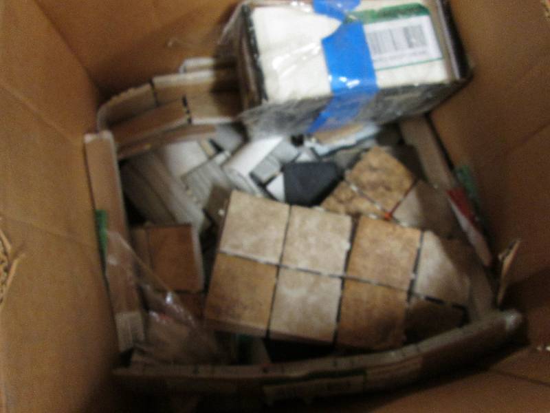lot 66 image: Assorted tile- craft applications...