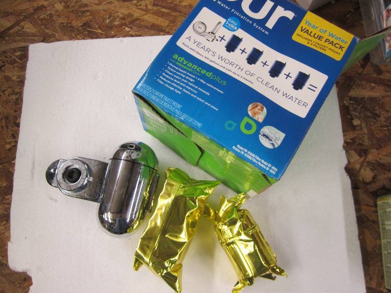 lot 20 image: Pur water filter and tester...