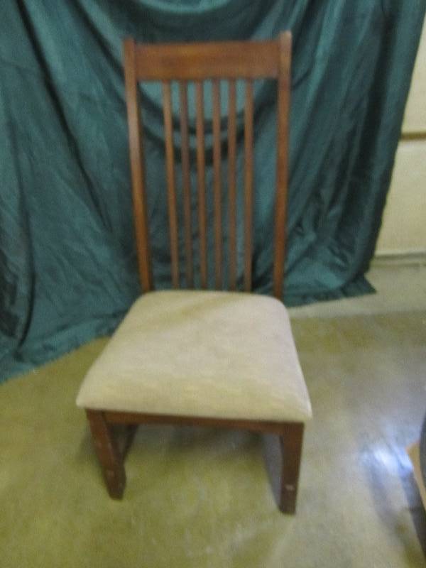 lot 38 image: Wood frame upholstered chair...