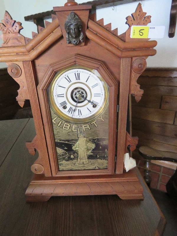 Mantle Clock