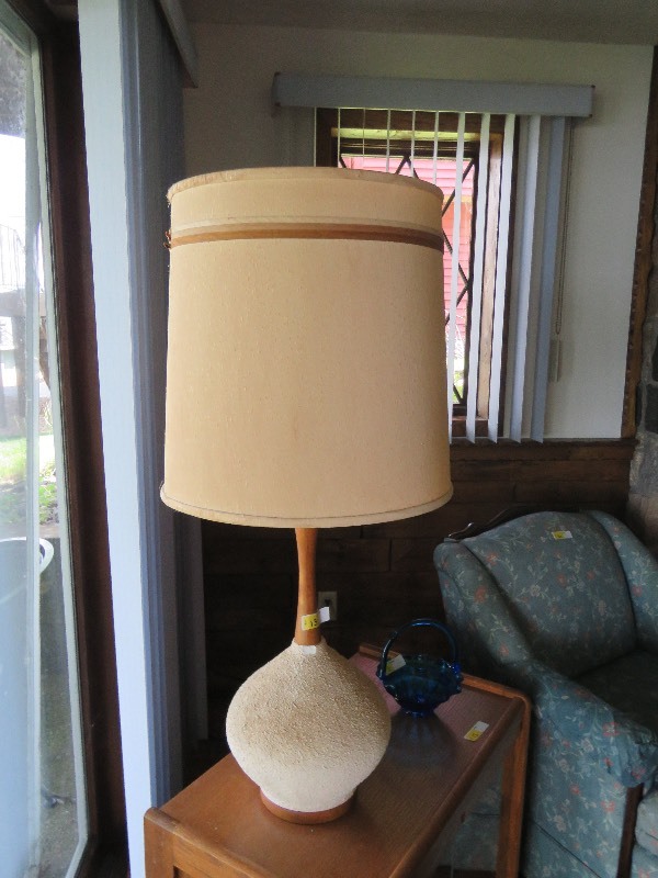 Vintage Table Lamp