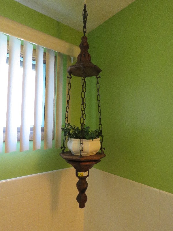 Hanging plant holder