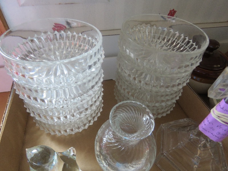 Clear glass lot