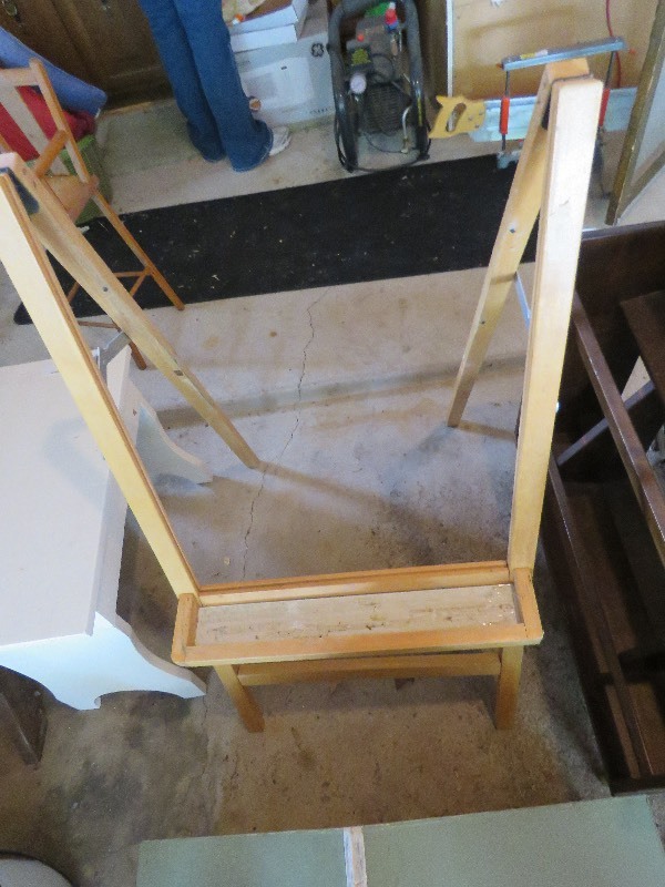Childs Art Easel