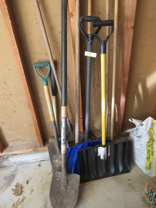 Garage lot