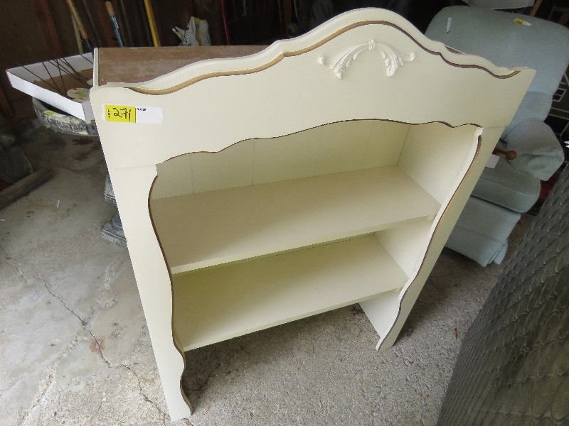 Hutch  Dresser top