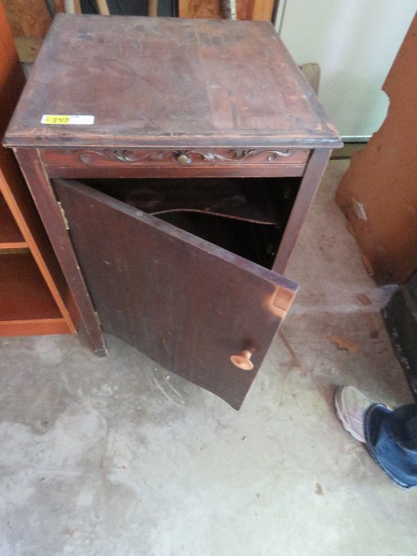 Wood Cabinet