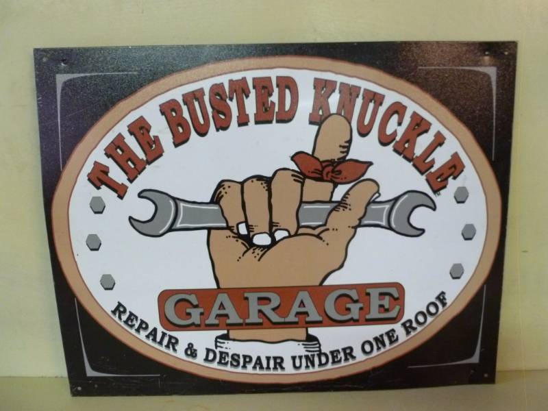 lot 17 image: Metal Sign